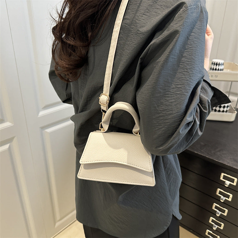 Women mini handbag with adjustable strap and elegant design Nord bags