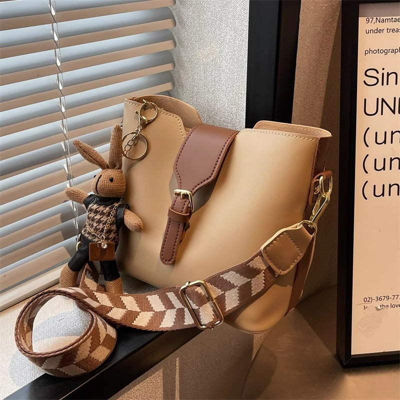 Versatile Chic Crossbody Bag