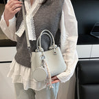 Women’s mini handbag with removable coin pocket