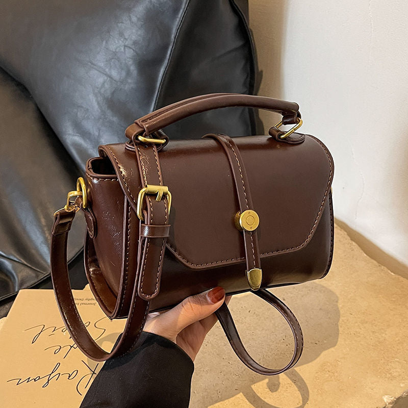 Vintage-Inspired Leather Shoulder Bag