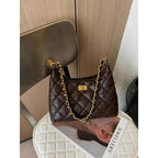 Elegant Quilted Shoulder Bag