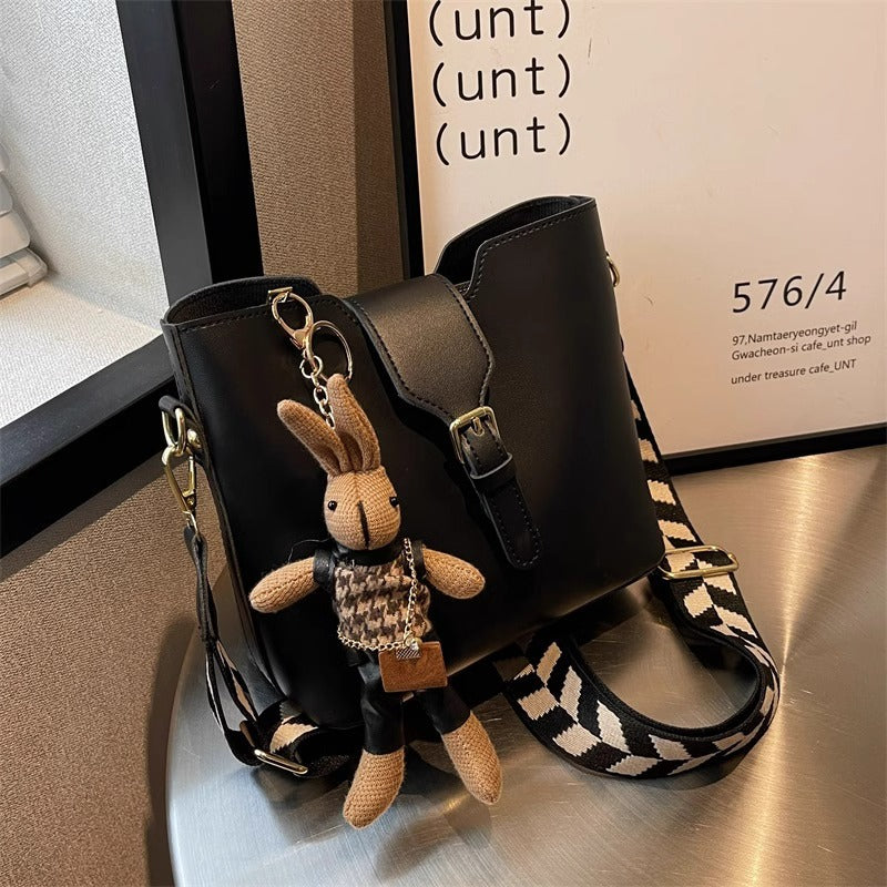 Versatile Chic Crossbody Bag