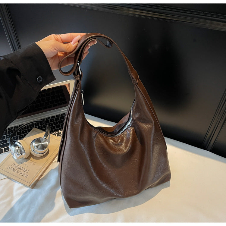 Soft Leather Slouchy Shoulder Bag