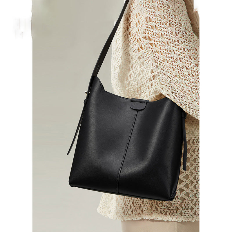 Stylish Versatile Shoulder Bag