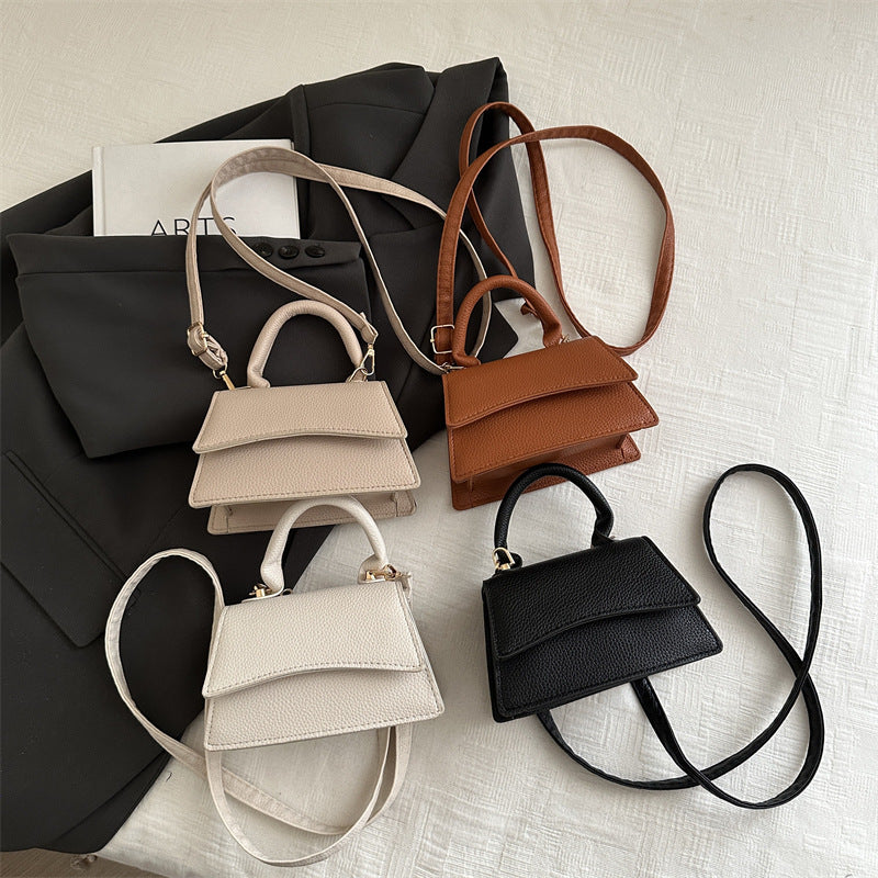 Women mini handbag with adjustable strap and elegant design Nord bags