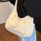 Fashionable shoulder bag
