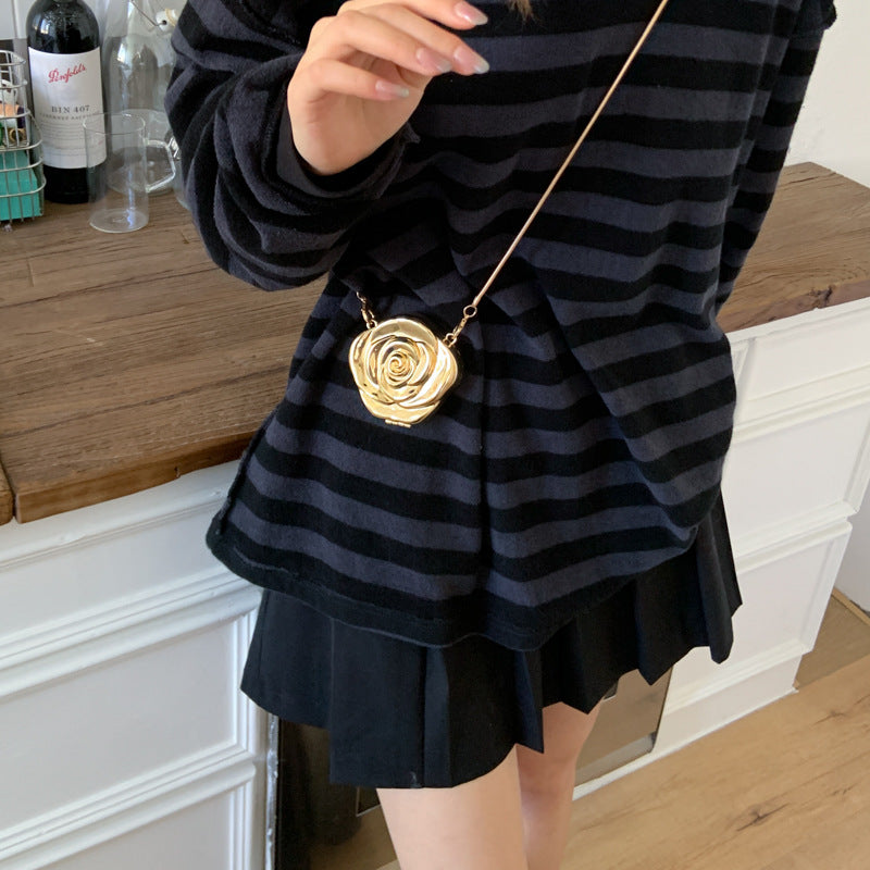 Elegantly Crafted Rose-Shaped Crossbody Bag