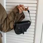 Women’s mini handbag in modern, structured design