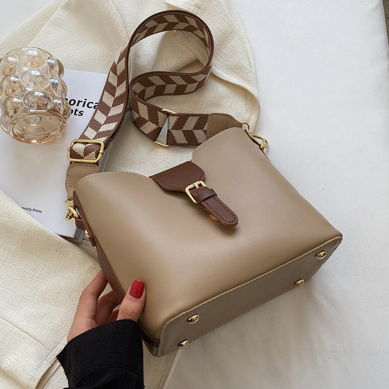 Versatile Chic Crossbody Bag