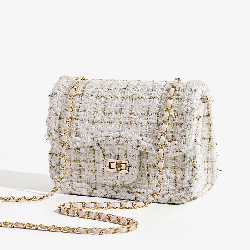 Textured Chain Strap Shoulder Bag