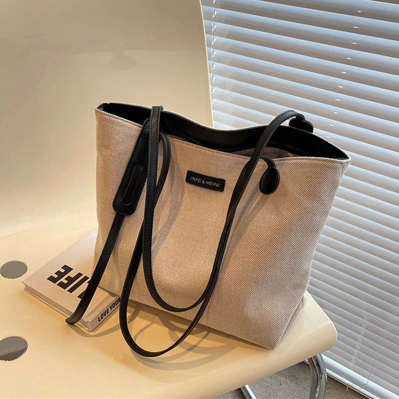 Stylish Everyday Shoulder Bag