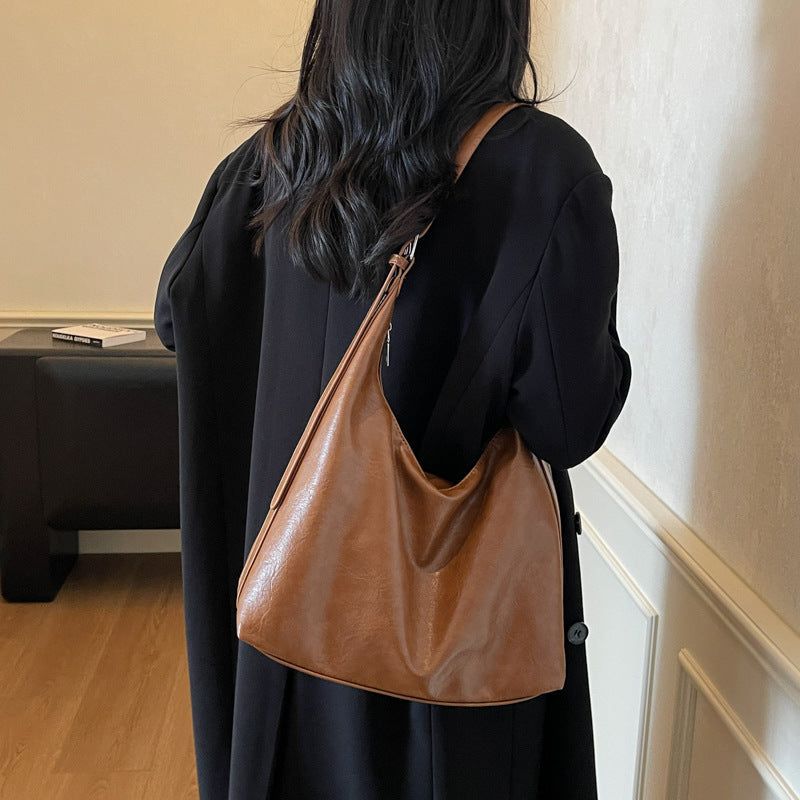 Soft Leather Slouchy Shoulder Bag