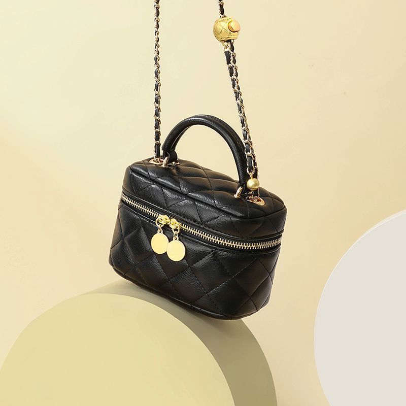 Quilted Mini Chain Handbag