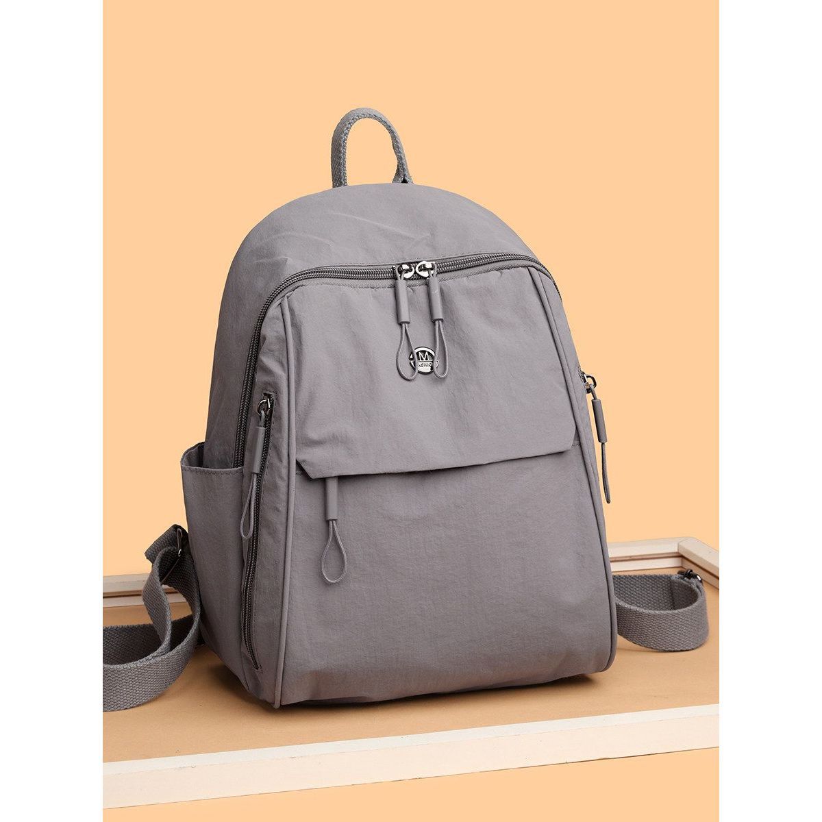 Spacious Multi-Compartment Casual Backpack