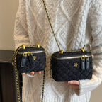 Ladies mini handbag with detachable shoulder strap