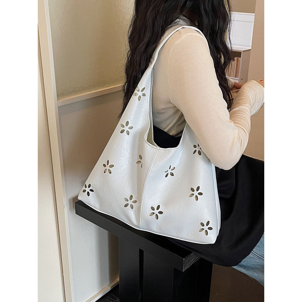 Floral Cut-Out Shoulder Bag