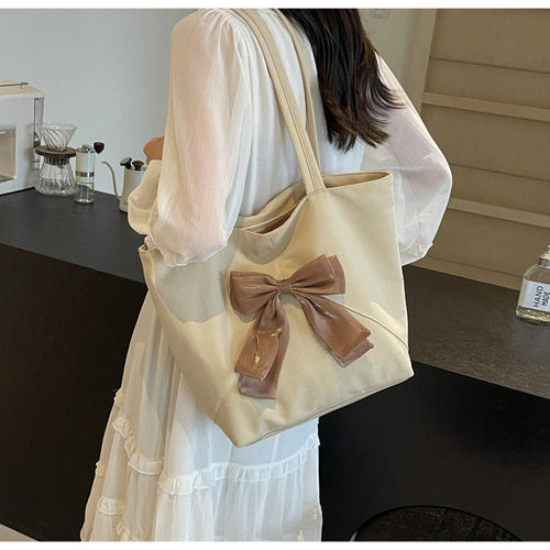 Elegant Bow Detail Tote Bag