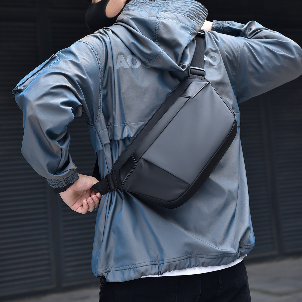 Versatile Crossbody Bag