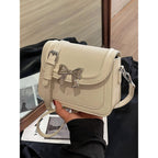 Elegant Bow-Detail Shoulder Bag