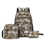 Sporty backpack with practical accessories